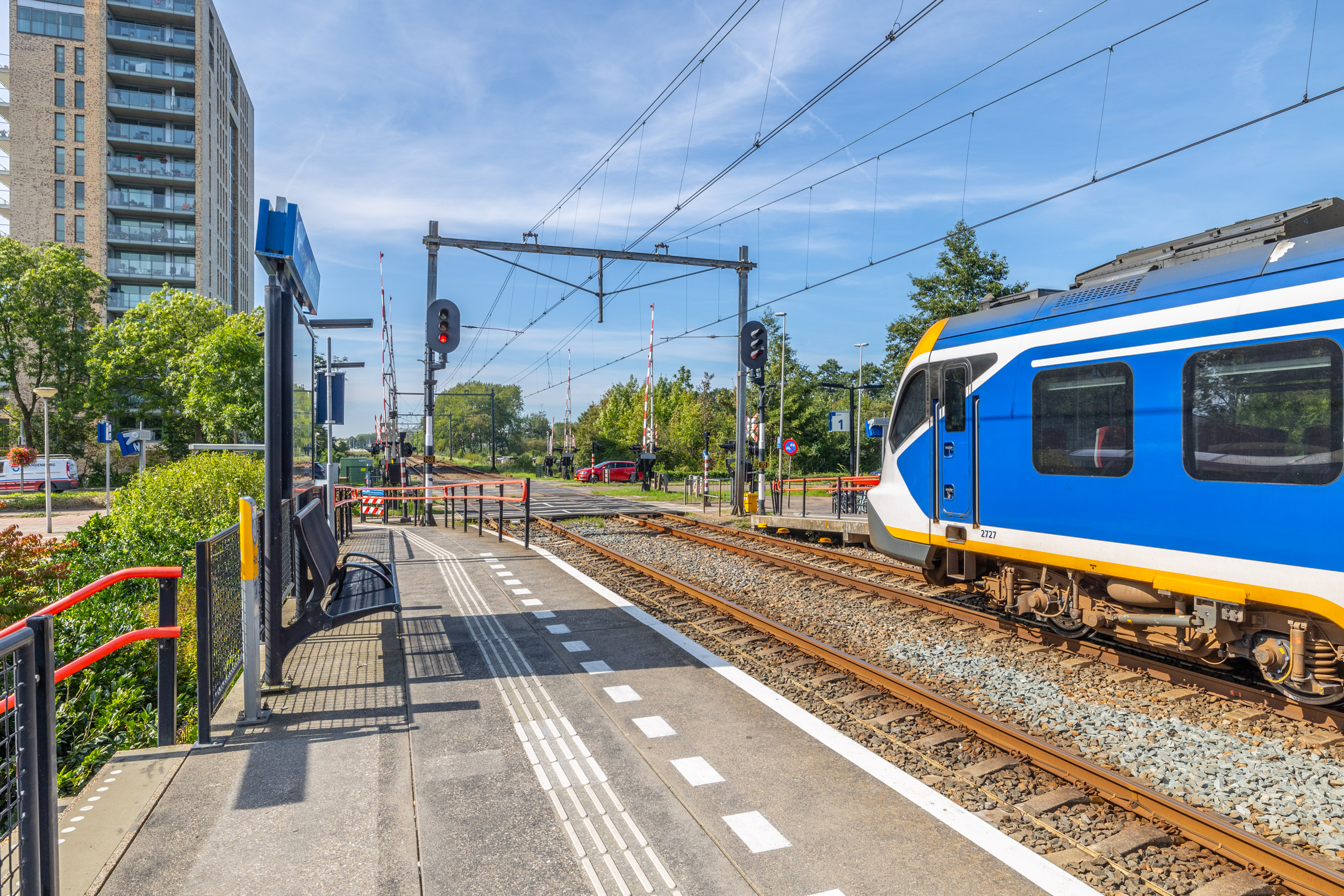 649A2154