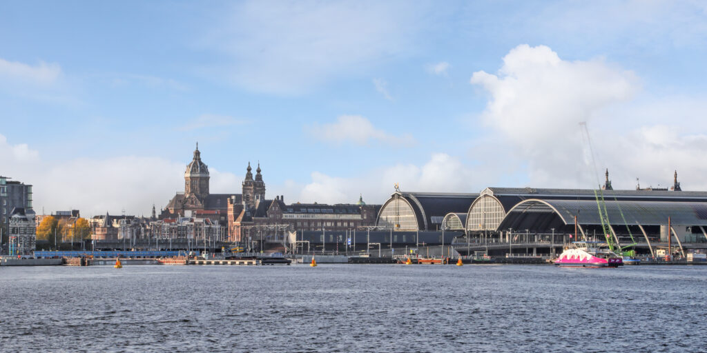 Amsterdam-1400x700-1