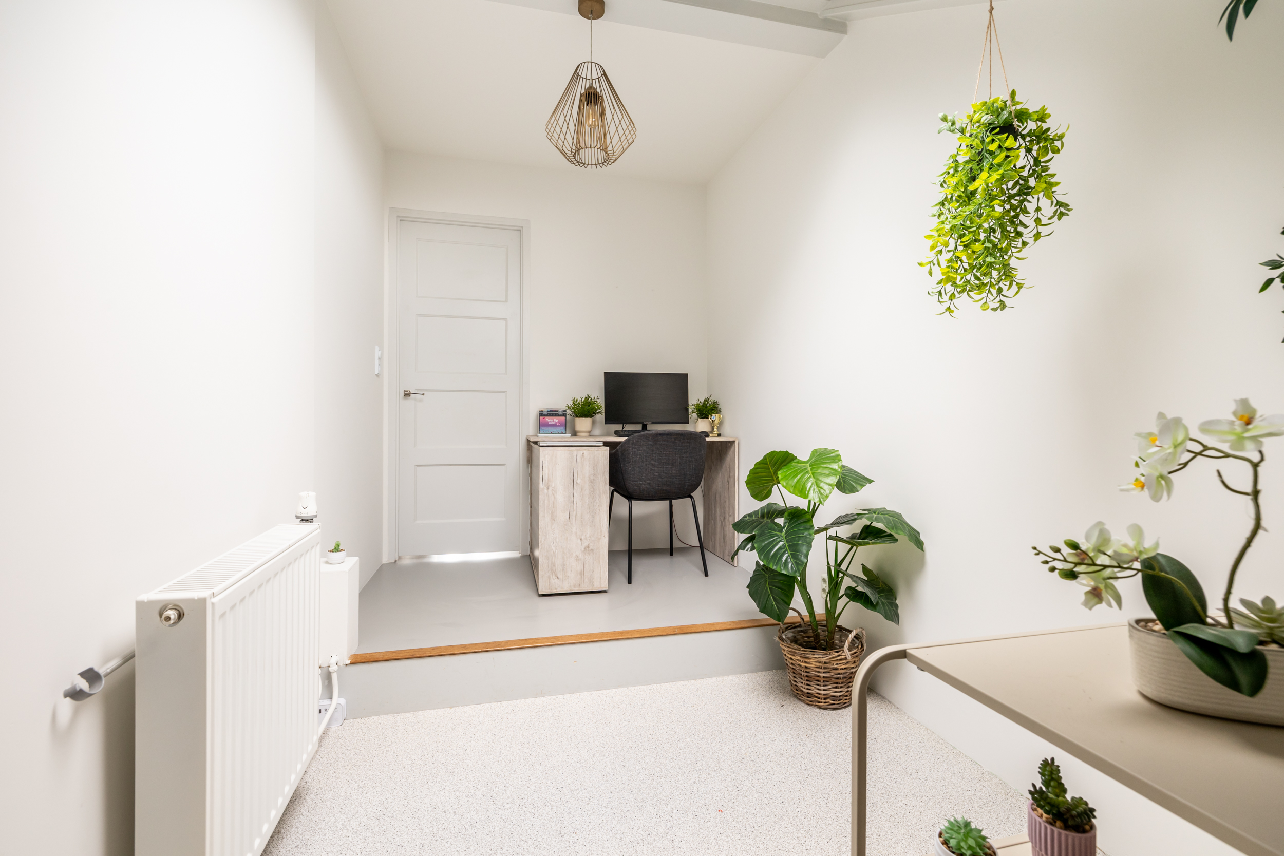 Tussenwoning te koop: De Krommert 113, Oosthuizen