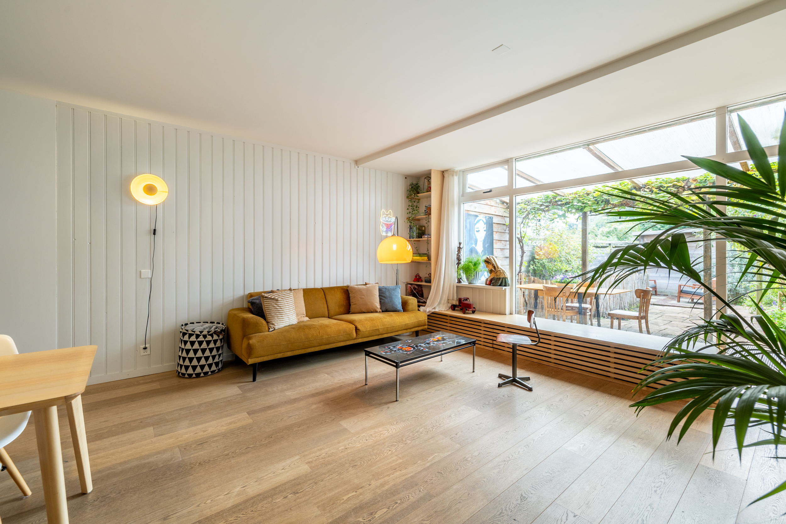Tussenwoning te koop: De Krommert 113, Oosthuizen
